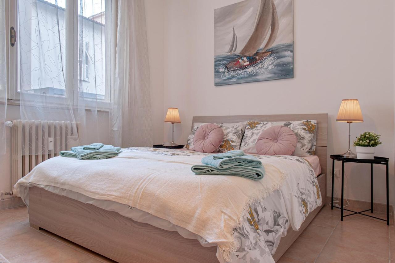 Appartement L'Angolo Di Grace à Livourne Extérieur photo